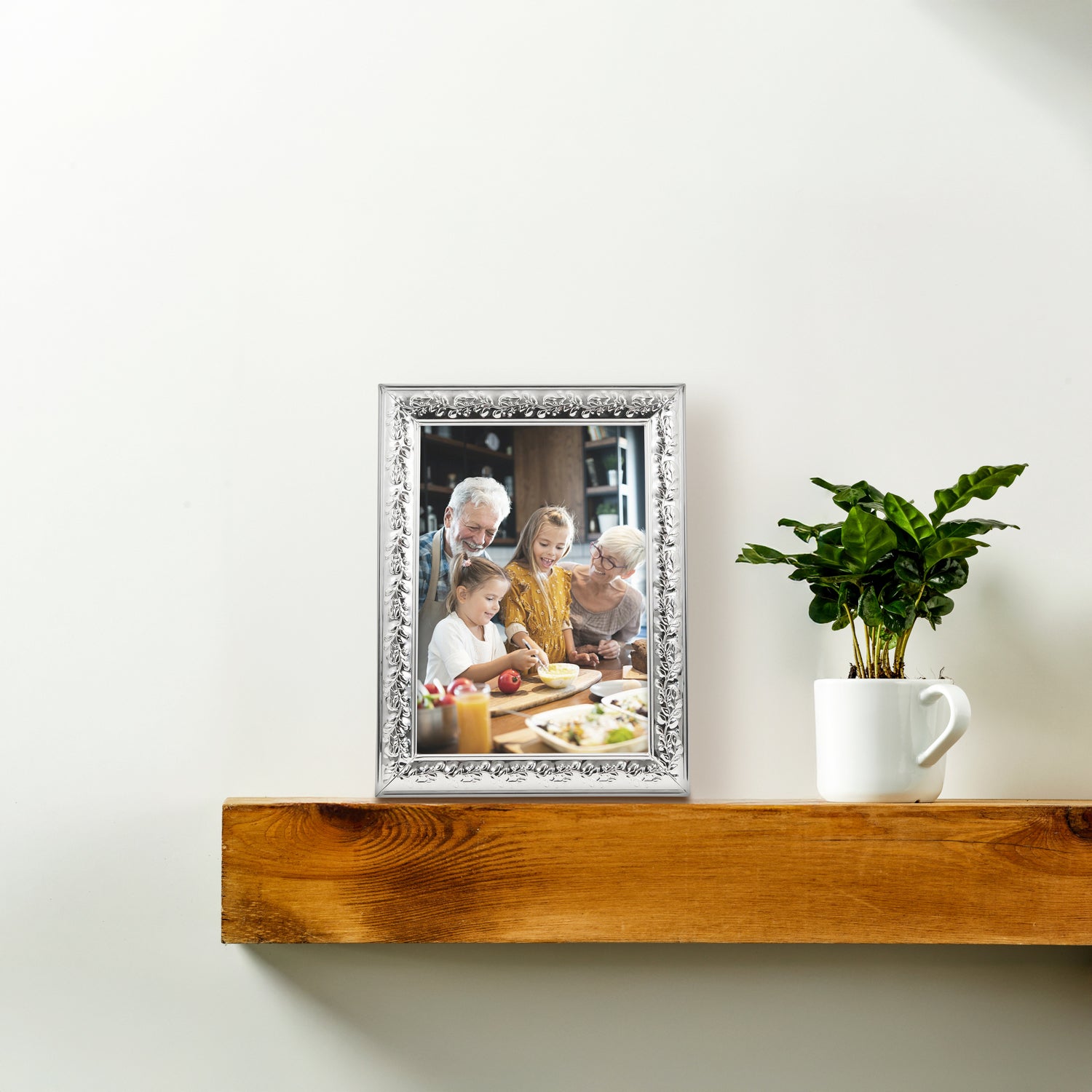 Classic Rectangular Silver Plated Metal 5" x 7" Picture Frame with Floral Border Image 6