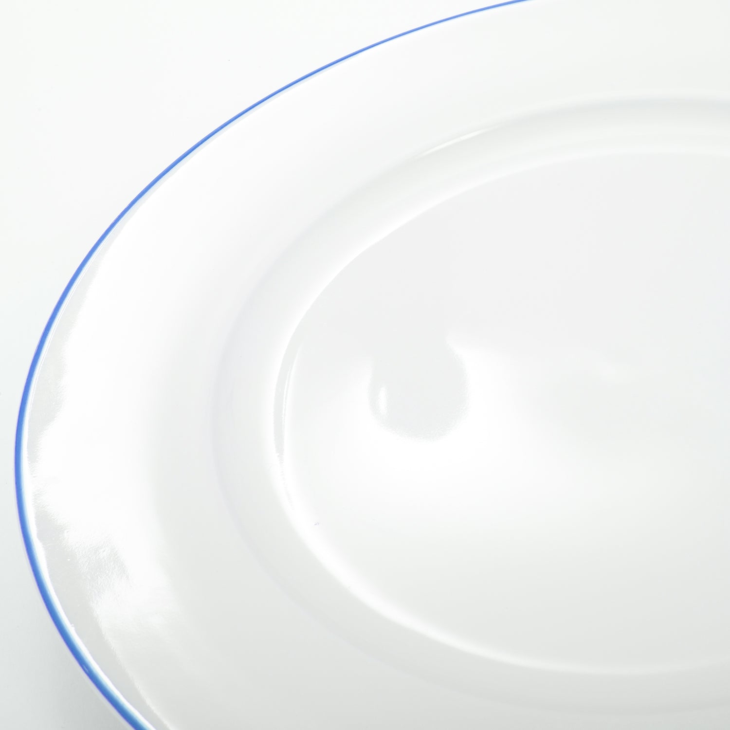 Set of 4 Durable White Ceramic Dinner Plates with Elegant Blue Rim Image 4