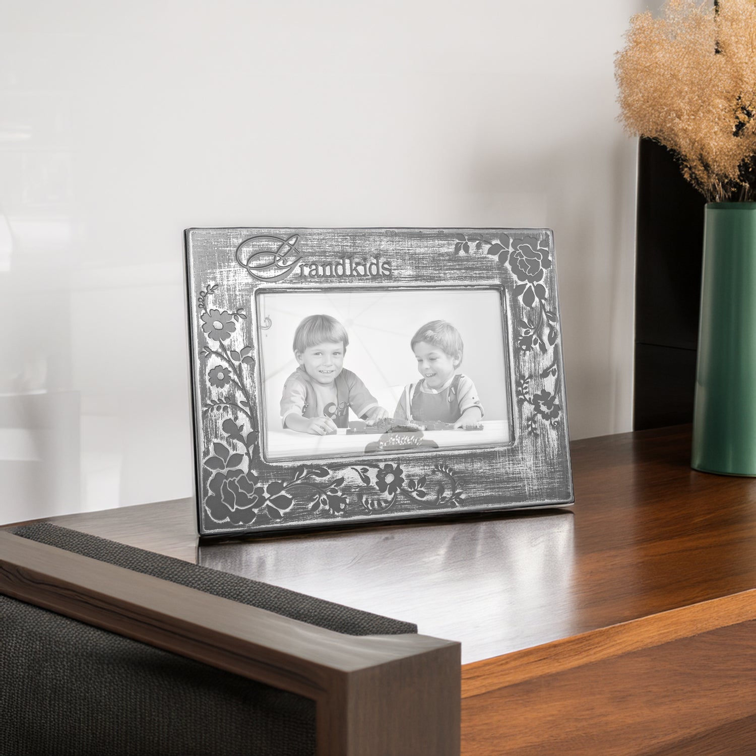 Galvanised Brushed Silver Grandkids Sentiment Picture Frame with Floral Decor Image 7