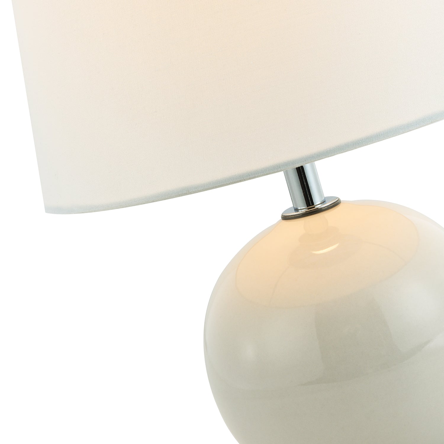 Traditional Classic Round Ceramic Table Lamp Base in Off-White Gloss Finish Image 3